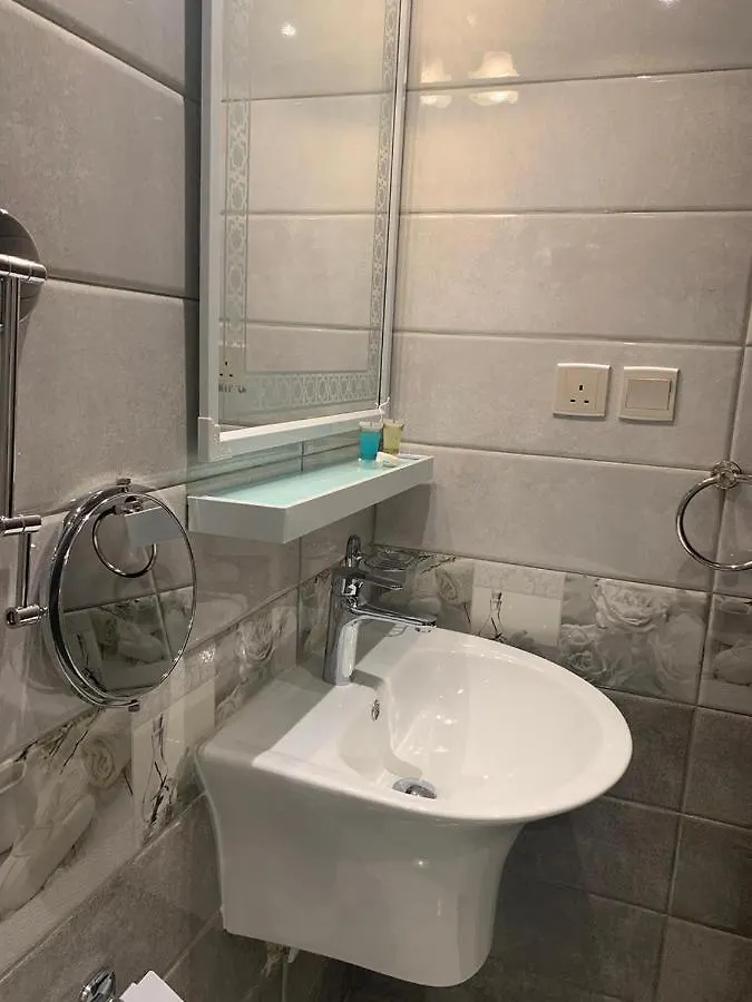 ***  Holiday Plus Hotel Suites Al Marwa - هوليداي بلس المروة Ar Rabwah المملكة العربية السعودية